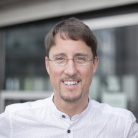 Dr. Michael Kambeck, Account Director bei Ogilvy Public Relations
