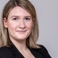Julia Gerecht, Junior Beraterin bei A&B One